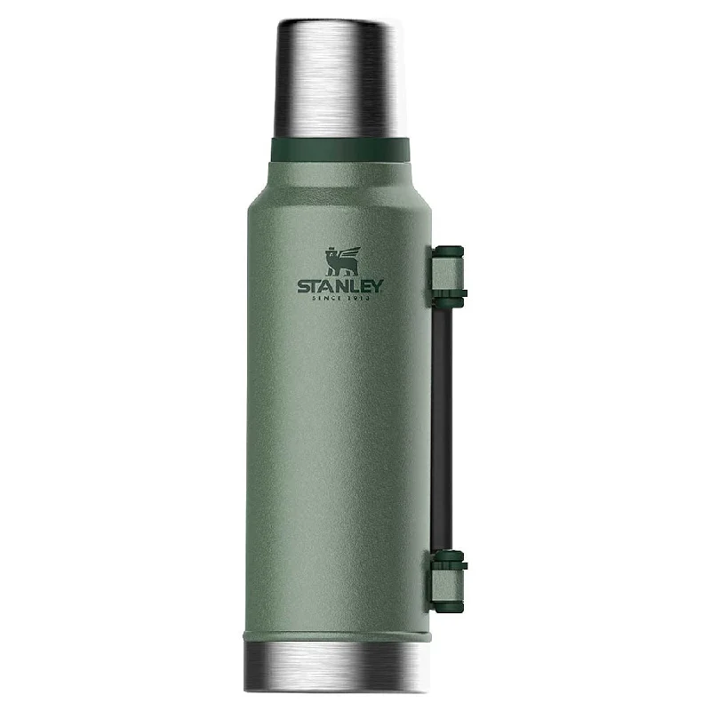 Vacuum Bottle Classic 1.4 L green